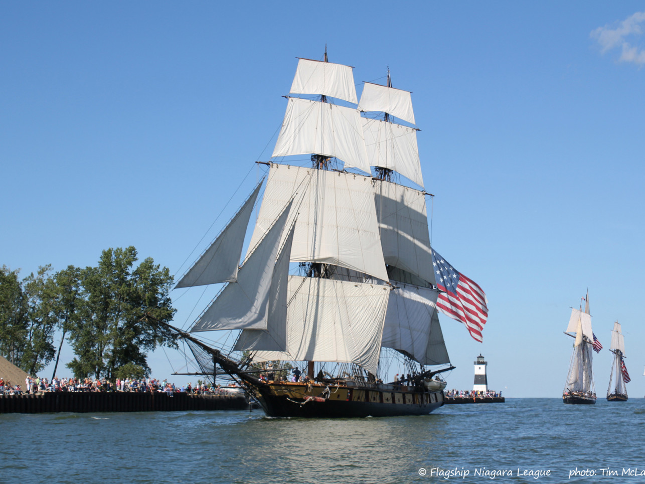 Niagara. Lynx.Pride of Baltimore II. parade of sail through Erie channel TSE 2013. photo by Tim McLaughlin